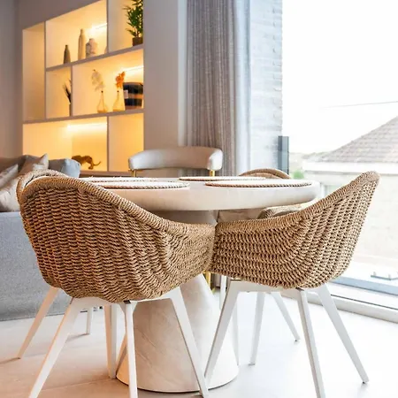 High-end New With 2 Bedrooms Lägenhet