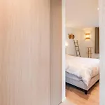 High-end New With 2 Bedrooms *