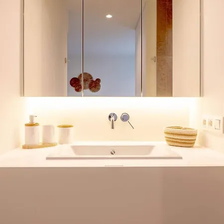 High-end New With 2 Bedrooms Lägenhet