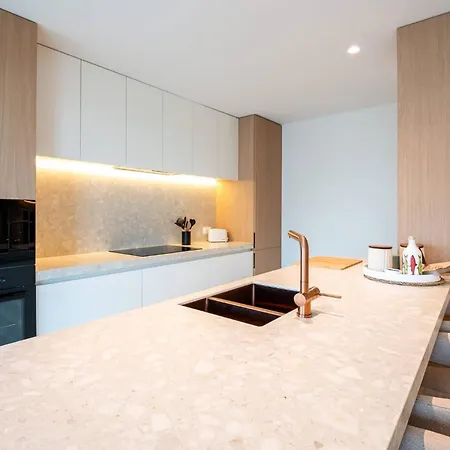 Διαμέρισμα High-end New With 2 Bedrooms *
